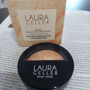 Laura Geller color correcting foundation